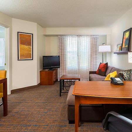 Residence Inn Tampa Westshore Airport מראה חיצוני תמונה